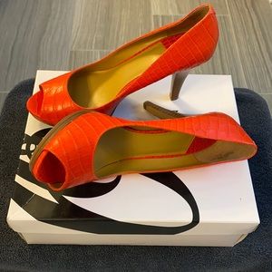 Nine West / orange color / 7.5